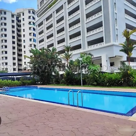 Noble Villa Condo Georgetown City Center Macalister 3 Bedroom 3 Carpark Luaran gambar