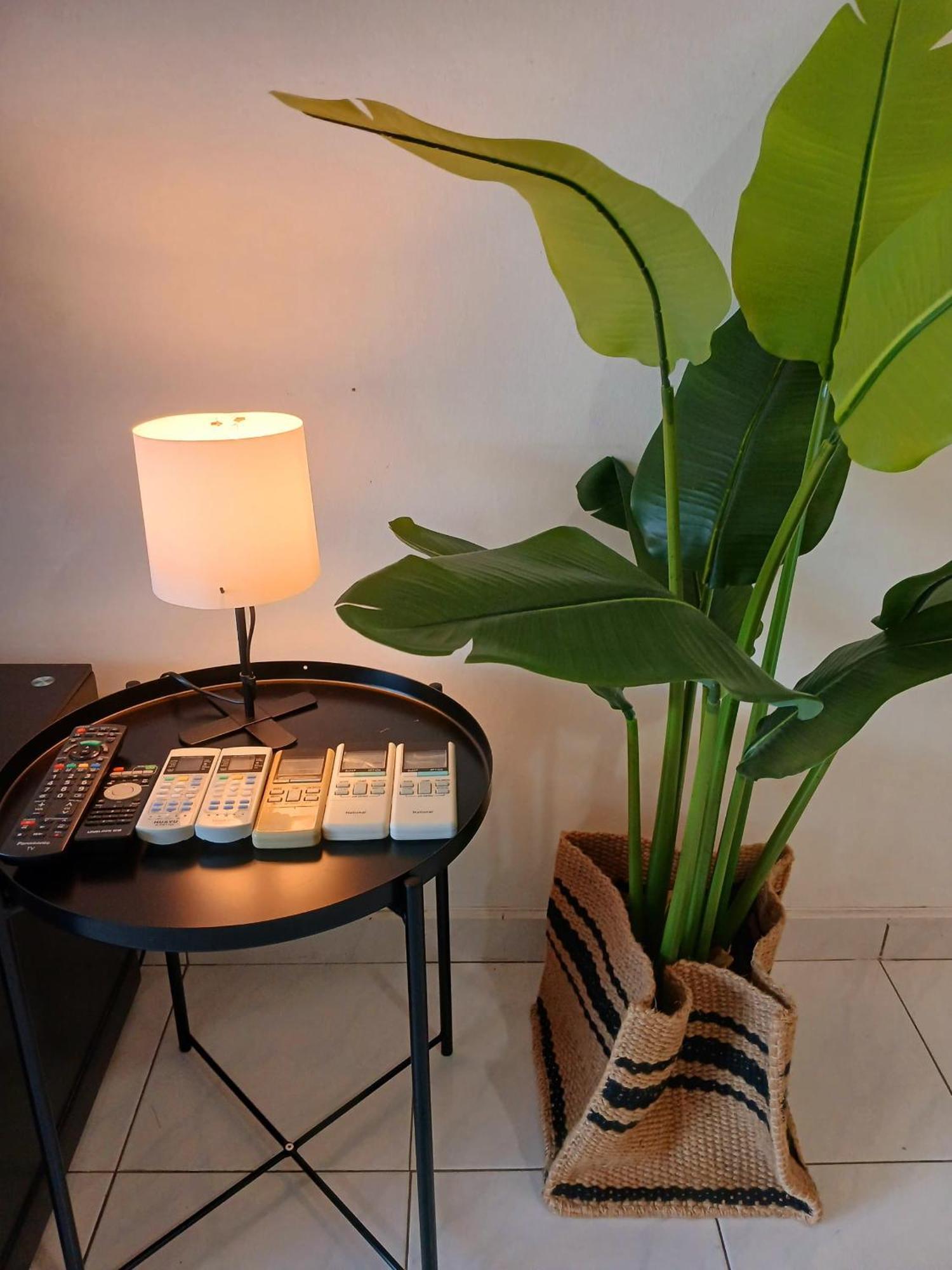 Noble Center Macalister 3 Bedroom 3 Carpark George Town