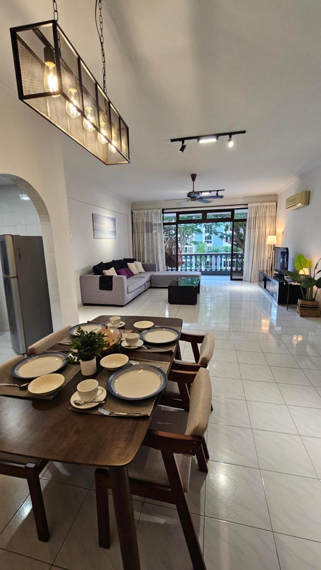 Apartment Noble Center Macalister 3 Bedroom 3 Carpark